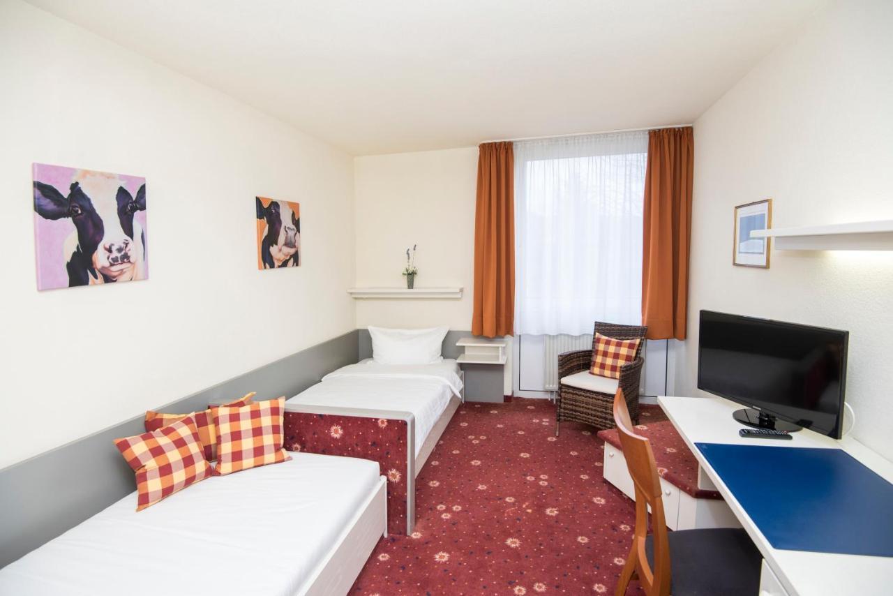 Akzent Hotel Hoehenblick Muehlhausen im Taele Exterior photo