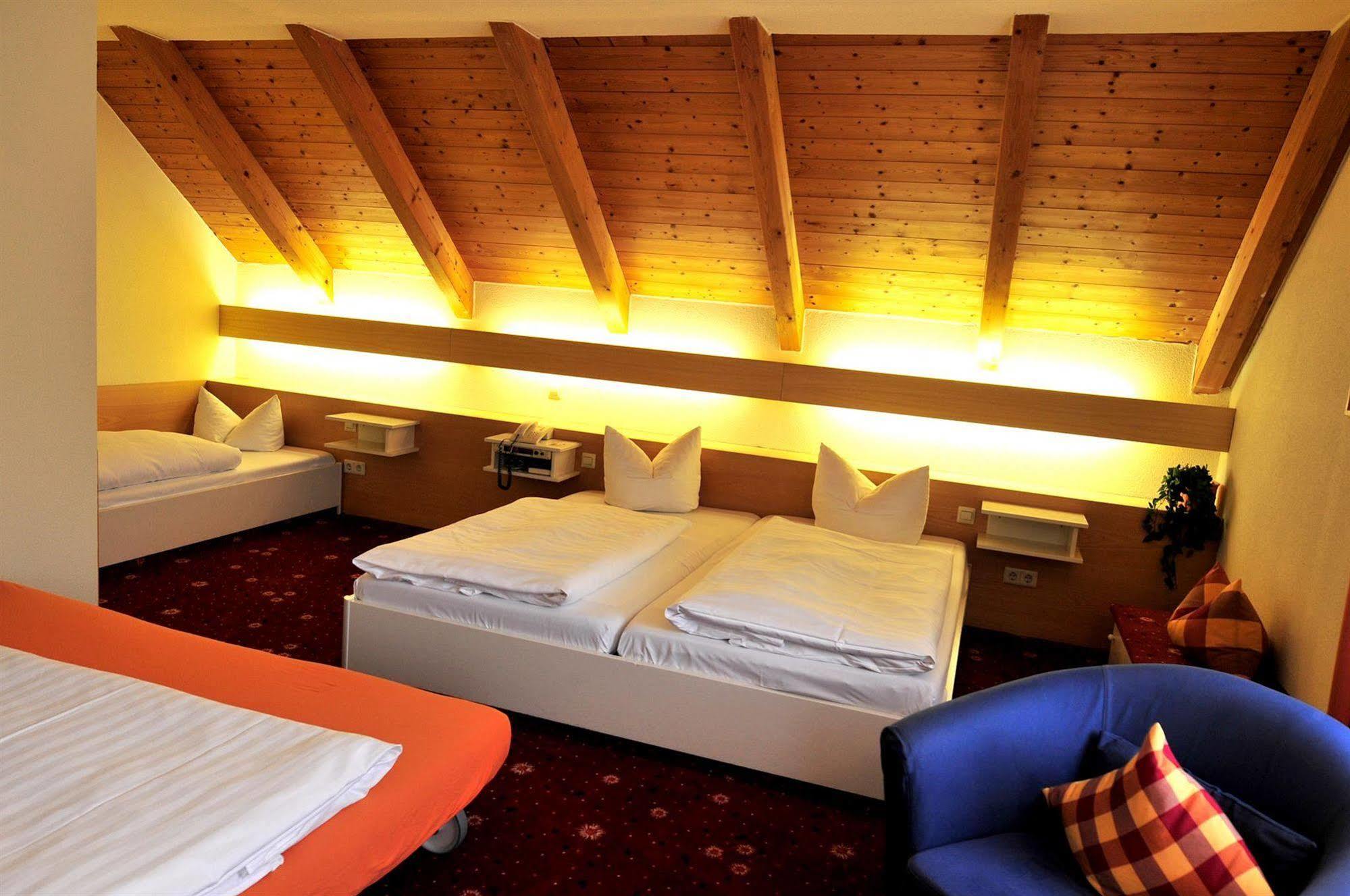 Akzent Hotel Hoehenblick Muehlhausen im Taele Exterior photo